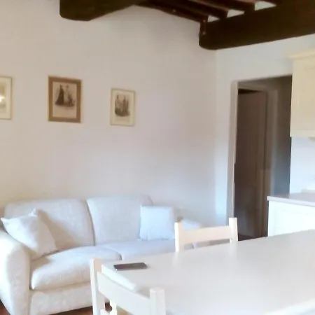Holiday Frazione Izzalini